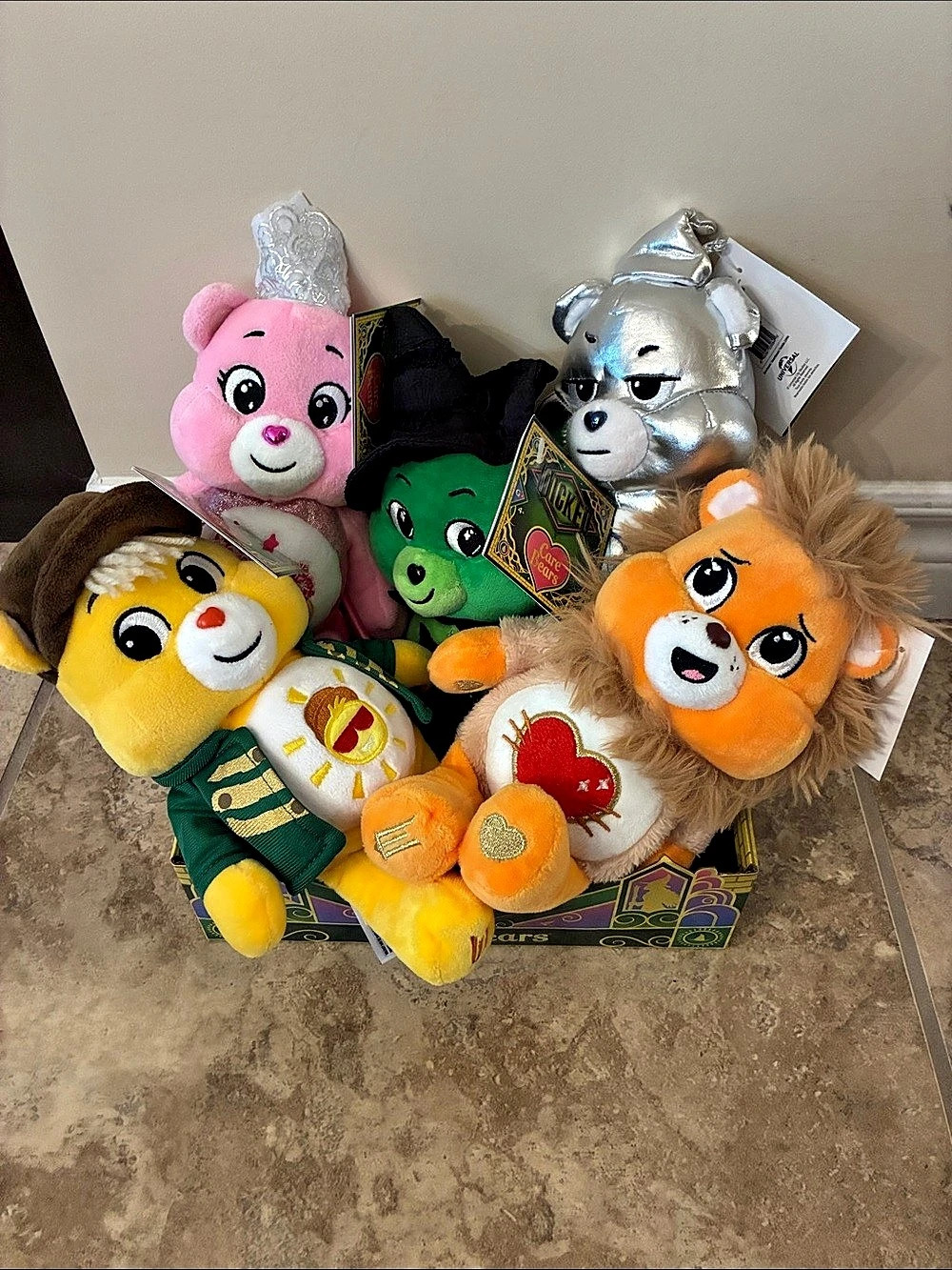 Care Bears Wicked Wizard of Oz Plush Set NWT New & Box Tinman Tin Man Grumpy Gli
